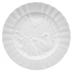 Swan Service White Bread and Butter Plate 6 1/2\ 6.5\ Diameter
Designer / Artist: Johann Joachim Kaendler
Year of Creation: 1737-1741
Height: 2.3 cm
Width: 16.5 cm
Depth: 16.5 cm
Diameter: 16.5 cm
Volume: 0.626 l
Weight: 210 g 

Care & Use:  Dishwasher-Safe: yes
Microwave safe: yes 

